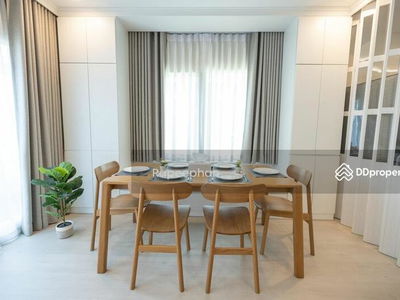 Centro Bangna-Wongwean, Bangkok, Thailand Centro Bangna-Wongwean, Bangkok, Thailand