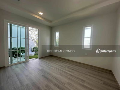 Villaggio 3 Srinakarin - Bangna, Samut Prakan, Thailand Villaggio 3 Srinakarin - Bangna, Samut Prakan, Thailand