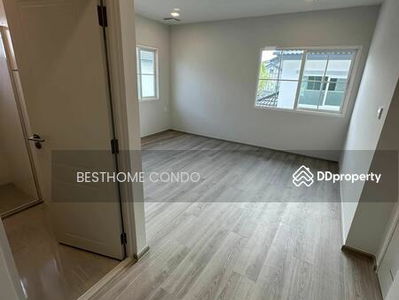 Villaggio 3 Srinakarin - Bangna, Samut Prakan, Thailand Villaggio 3 Srinakarin - Bangna, Samut Prakan, Thailand