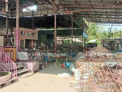 Phra Samut Chedi Warehouse, Samut Prakan, Samut Prakan, Thailand Phra Samut Chedi Warehouse, Samut Prakan, Samut Prakan, Thailand