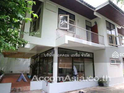 Home Office | 3 Bedrooms House for Rent in Ploenchit, Bangkok near BTS Ploenchit (1713048), Bangkok, Thailand Home Office | 3 Bedrooms House for Rent in Ploenchit, Bangkok near BTS Ploenchit (1713048), Bangkok, Thailand
