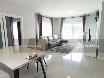 Burasiri Bueng Nong Kot, Khon Kaen, Thailand Burasiri Bueng Nong Kot, Khon Kaen, Thailand