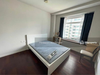 Circle Condominium, Bangkok, Thailand Circle Condominium, Bangkok, Thailand