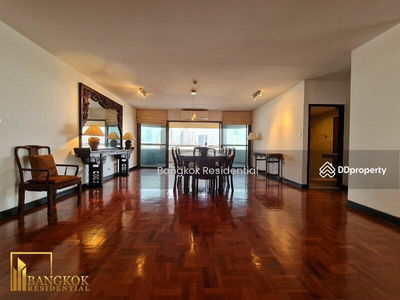 Tower Park, Bangkok, Thailand Tower Park, Bangkok, Thailand