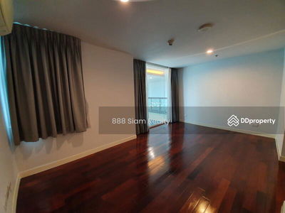 Circle Condominium, Bangkok, Thailand Circle Condominium, Bangkok, Thailand