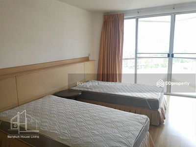 P.W.T. Mansion, Bangkok, Thailand P.W.T. Mansion, Bangkok, Thailand