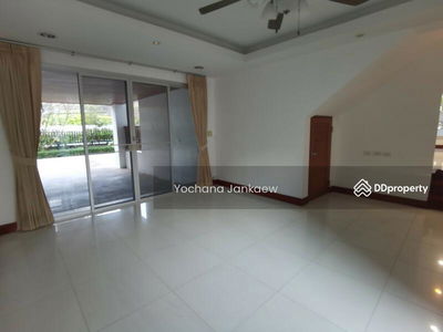 J.S.K. Mansion, Bangkok, Thailand J.S.K. Mansion, Bangkok, Thailand