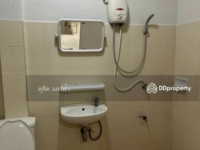 Townhome for rent, The Plus Village, Sriracha Banana Farm. Good location next to the main road, Chon Buri, Thailand Townhome for rent, The Plus Village, Sriracha Banana Farm. Good location next to the main road, Chon Buri, Thailand