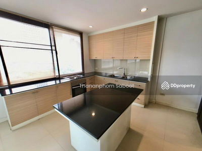 Siam Court Apartment, Bangkok, Thailand Siam Court Apartment, Bangkok, Thailand