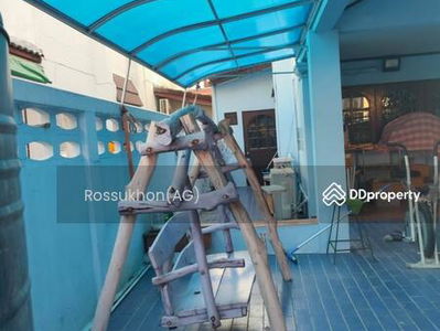 Rangsiya Sukhumvit 103, Bangkok, Thailand Rangsiya Sukhumvit 103, Bangkok, Thailand