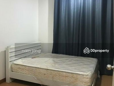 Life @ BTS Tha-Phra, Bangkok, Thailand Life @ BTS Tha-Phra, Bangkok, Thailand