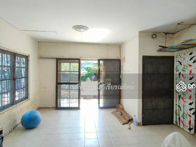 Pruksa 15 Thepharak, Samut Prakan, Thailand Pruksa 15 Thepharak, Samut Prakan, Thailand