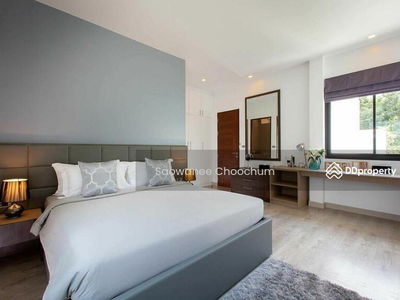 Utopia Naiharn, Phuket, Thailand Utopia Naiharn, Phuket, Thailand