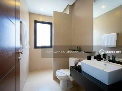 Utopia Naiharn, Phuket, Thailand Utopia Naiharn, Phuket, Thailand