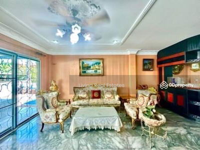 Single house for rent, Soi Borommaratchachonnani 77, Bangkok., Thailand Single house for rent, Soi Borommaratchachonnani 77, Bangkok., Thailand