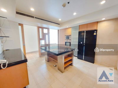 Baan Ratchadamri Condominium, Bangkok, Thailand Baan Ratchadamri Condominium, Bangkok, Thailand