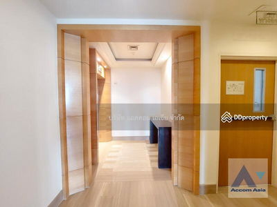 Baan Ratchadamri Condominium, Bangkok, Thailand Baan Ratchadamri Condominium, Bangkok, Thailand