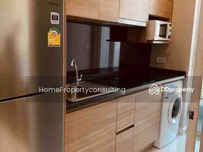 The Metropolis Samrong Interchange, Samut Prakan, Thailand The Metropolis Samrong Interchange, Samut Prakan, Thailand