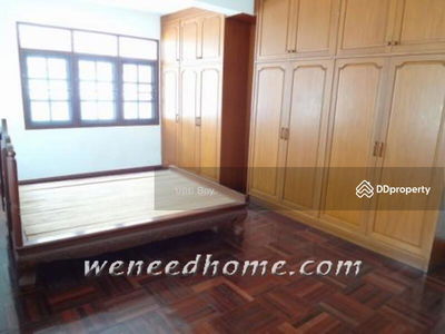 Single house for rent near BTS Udomsuk, Central and Mega Bangna, Bangkok., Thailand Single house for rent near BTS Udomsuk, Central and Mega Bangna, Bangkok., Thailand