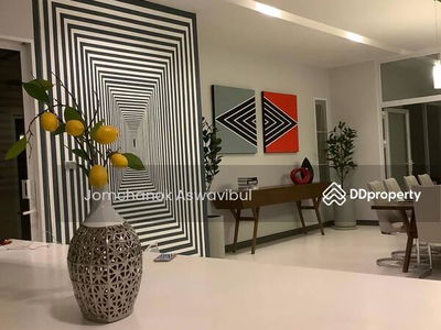 Panya Pattanakarn Village, Bangkok, Thailand Panya Pattanakarn Village, Bangkok, Thailand