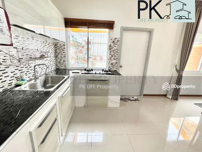 Alojamiento en Ban Ratsada, Thailand Alojamiento en Ban Ratsada, Thailand