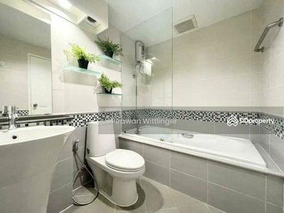 Waterford Sukhumvit 50 condominium, Bangkok, Thailand Waterford Sukhumvit 50 condominium, Bangkok, Thailand