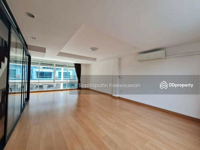 10260, Bangkok, Thailand 10260, Bangkok, Thailand