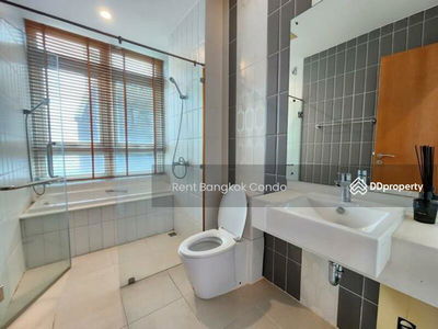 Circle Condominium, Bangkok, Thailand Circle Condominium, Bangkok, Thailand