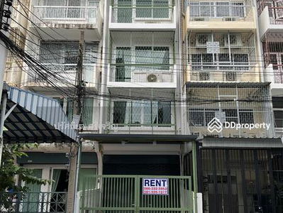 Townhouse for rent, 18.7 sq m, 5 floors, newly renovated, 5 bedrooms, 5 bathrooms, 7 air conditioners, 3 phase electricity, 2 kitchens. Usable area 370 sq m. Electric door, Bangkok, Thailand Townhouse for rent, 18.7 sq m, 5 floors, newly renovated, 5 bedrooms, 5 bathrooms, 7 air conditioners, 3 phase electricity, 2 kitchens. Usable area 370 sq m. Electric door, Bangkok, Thailand