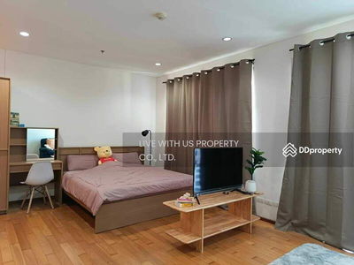 Villa Sathorn, Bangkok, Thailand Villa Sathorn, Bangkok, Thailand