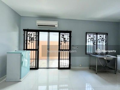 the connect Don Mueang Songprapha, Bangkok, Thailand the connect Don Mueang Songprapha, Bangkok, Thailand