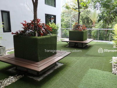 Zenith Place Sukhumvit 42, Bangkok, Thailand Zenith Place Sukhumvit 42, Bangkok, Thailand