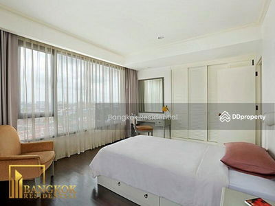 Baan Sathorn Chaopraya, Bangkok, Thailand Baan Sathorn Chaopraya, Bangkok, Thailand