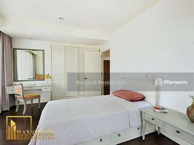 Baan Sathorn Chaopraya, Bangkok, Thailand Baan Sathorn Chaopraya, Bangkok, Thailand