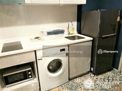 Life One Wireless, Bangkok, Thailand Life One Wireless, Bangkok, Thailand