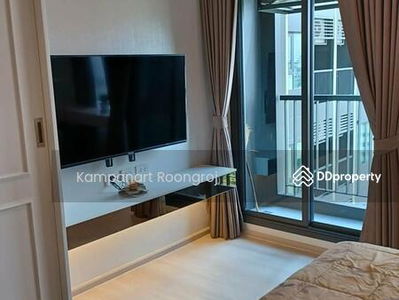 Life One Wireless, Bangkok, Thailand Life One Wireless, Bangkok, Thailand