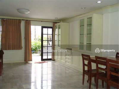 10110, Bangkok, Thailand 10110, Bangkok, Thailand