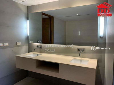 The Crest Ruamrudee, Bangkok, Thailand The Crest Ruamrudee, Bangkok, Thailand