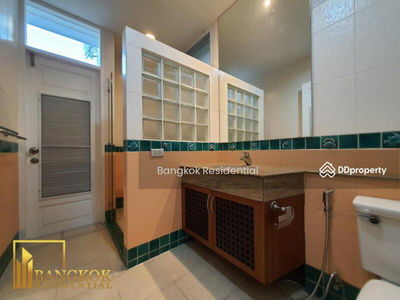 House in Compound, Bangkok, Thailand House in Compound, Bangkok, Thailand