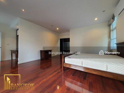 House in Compound, Bangkok, Thailand House in Compound, Bangkok, Thailand