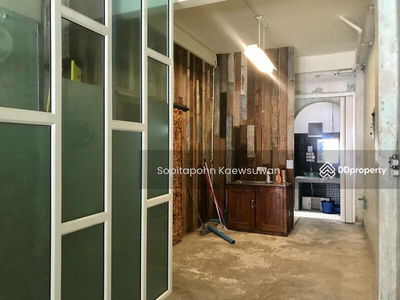 10500, Bangkok, Thailand 10500, Bangkok, Thailand