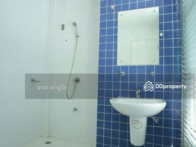 Klang Muang, Bangkok, Thailand Klang Muang, Bangkok, Thailand