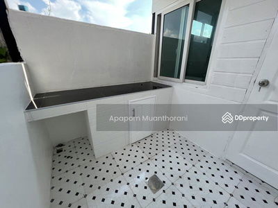 Grand Kittiya Village, Nakhon Pathom, Thailand Grand Kittiya Village, Nakhon Pathom, Thailand