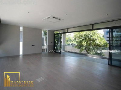 Quarter Thonglor, Bangkok, Thailand Quarter Thonglor, Bangkok, Thailand