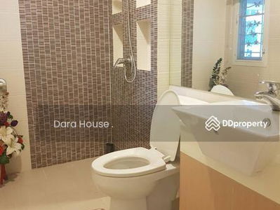 Bangkok Boulevard Ramintra 3, Bangkok, Thailand Bangkok Boulevard Ramintra 3, Bangkok, Thailand