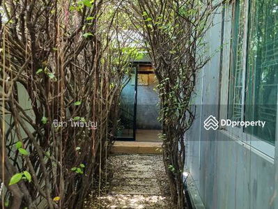 The connect 15 onnut, Bangkok, Thailand The connect 15 onnut, Bangkok, Thailand