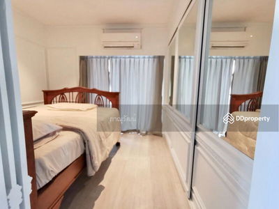 Riverside Villa, Bangkok, Thailand Riverside Villa, Bangkok, Thailand