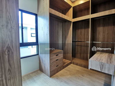 Townhouse for rent, Rama 3, area 34 sq m., Bangkok, Thailand Townhouse for rent, Rama 3, area 34 sq m., Bangkok, Thailand