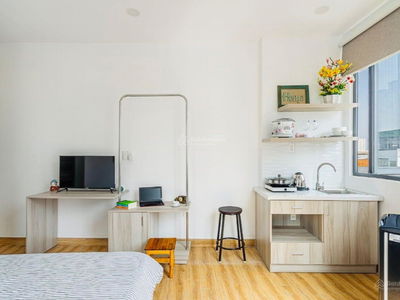 Ngo Tat To Street, Vietnam Ngo Tat To Street, Vietnam