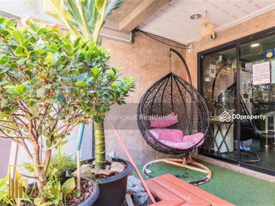 Townhouse, Bangkok, Thailand Townhouse, Bangkok, Thailand